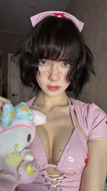 Full leaked Yoursmalldoll page private photo