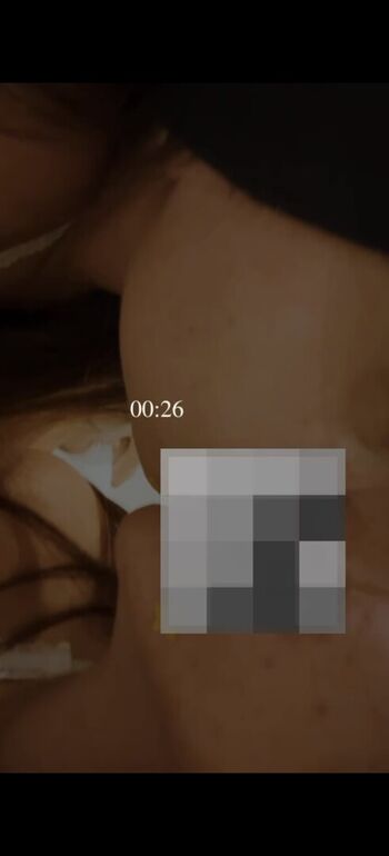 Full leaked Yourtwinss private photo