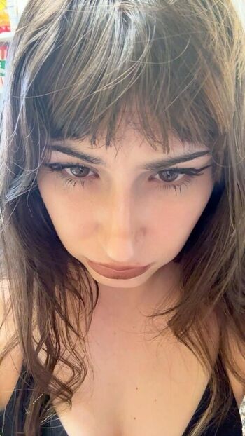 Full leaked Yquen private photo