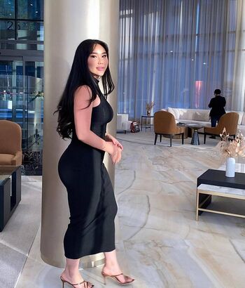 Full leaked Yueyue private photo