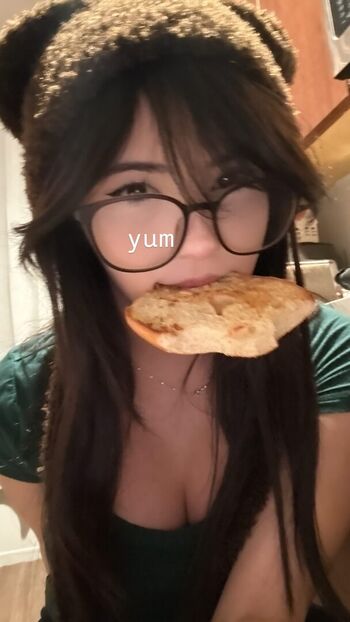 Full leaked Yukiifoxx private photo