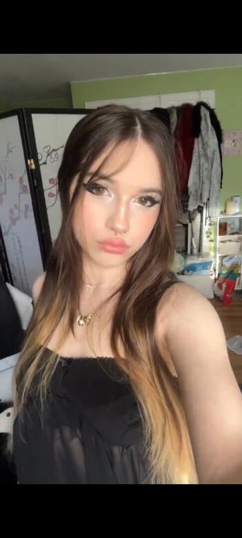 Full leaked Yumifps private photo