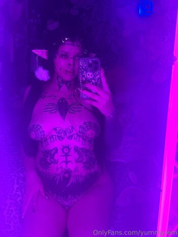 Full leaked Yummyrem private photo