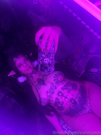 Full leaked Yummyrem private photo