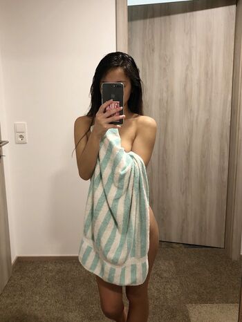 Full leaked Yummyscarlet private photo