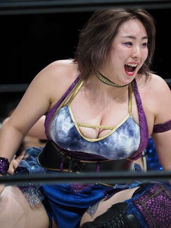 Yuna Manase