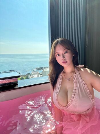 Full leaked Yunxvly private photo