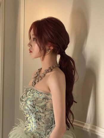 Full leaked Yuqi private photo