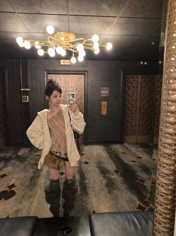 Full leaked Yuqi private photo