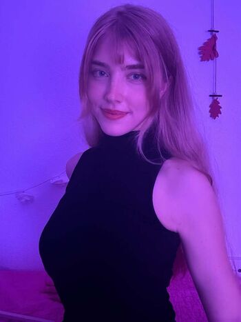 Full leaked Yuqikat private photo