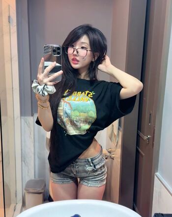Full leaked Yurasweb private photo