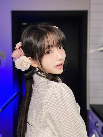 Full leaked Yurisa private photo