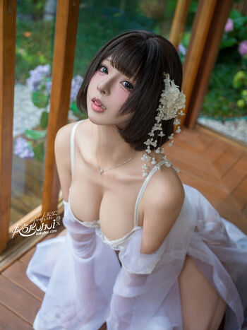 Full leaked Yuuhuia private photo