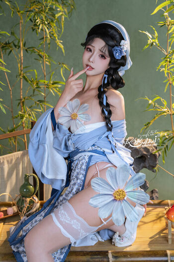 Full leaked Yuuhuia private photo