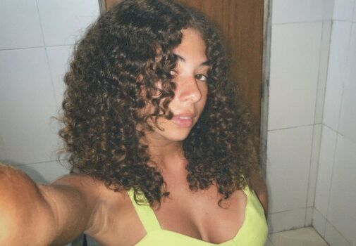 Full leaked Yzabelle private photo
