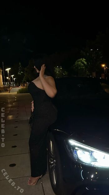 Full leaked Zlan page private photo