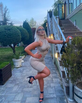 Full leaked Zahtevi private photo
