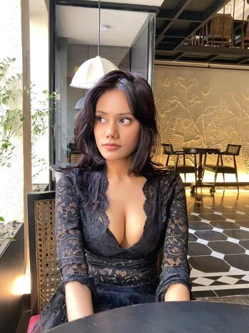 Full leaked Zaisha private photo