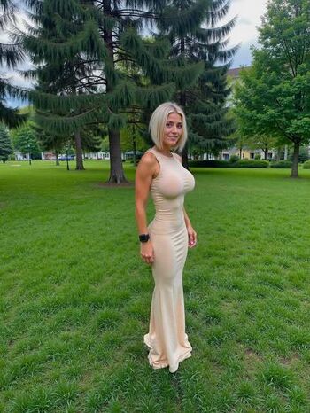 Full leaked Zara davis page private photo