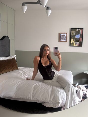 Full leaked Zara deasy private photo