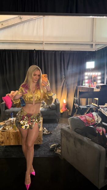 Full leaked Zara larsson page private photo