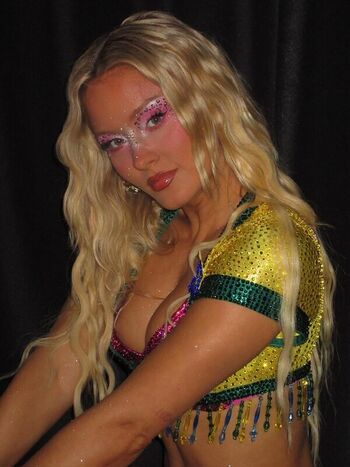Full leaked Zara larsson  page private photo