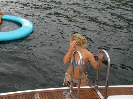 Full leaked Zara larsson private photo