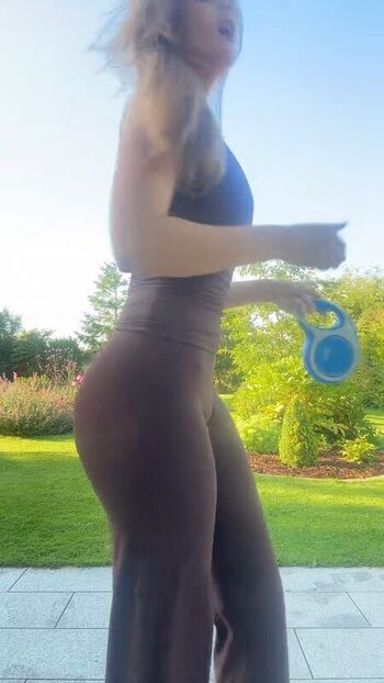 Full leaked Zaradeasyy private photo
