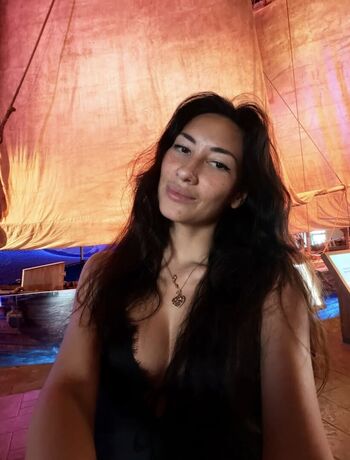 Full leaked Zaraondemand private photo