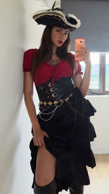 Full leaked Zaraondemand private photo