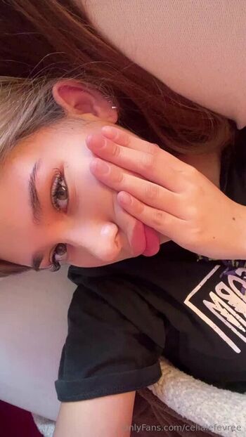 Full leaked Zaravelvett private photo