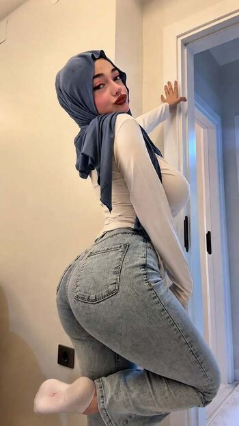 Full leaked Zelal private photo