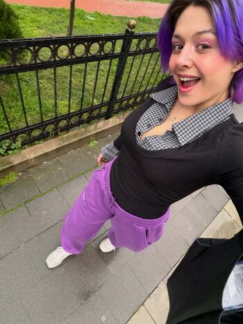 Full leaked Zelderler private photo