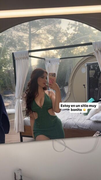 Full leaked Zeling private photo