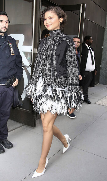 Full leaked Zendaya page private photo