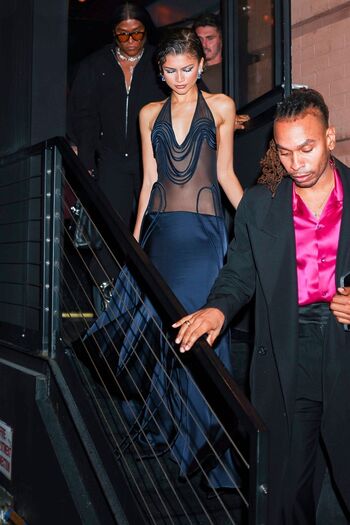 Full leaked Zendaya page private photo