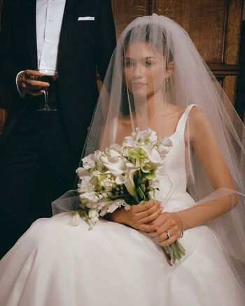Full leaked Zendaya page private photo