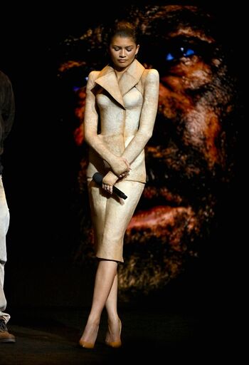 Full leaked Zendaya private photo
