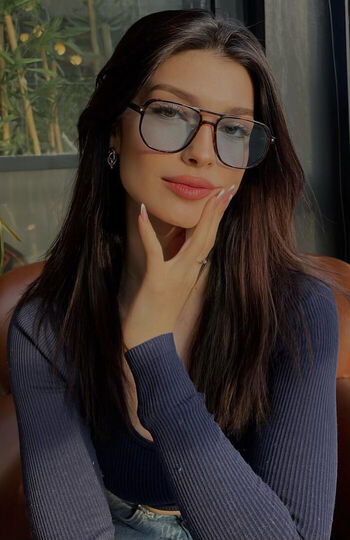 Zeynep Demirhan