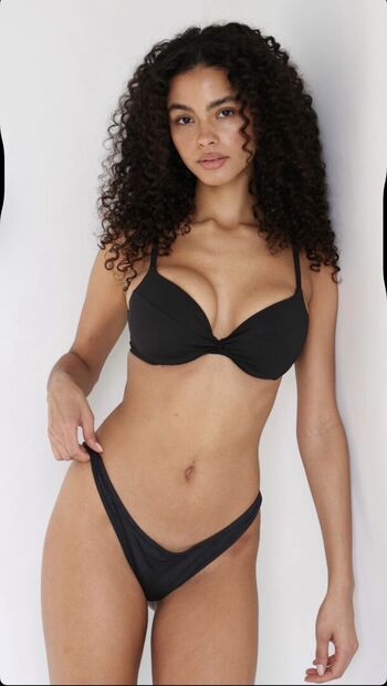 Full leaked Znefer private photo