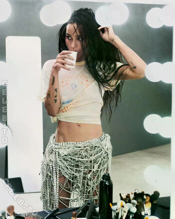 Full leaked Zo kravitz private photo