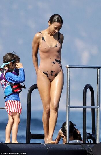 Full leaked Zo saldana private photo