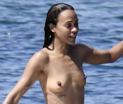 Full leaked Zo saldana private photo