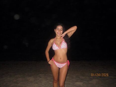 Full leaked Zoe hernan private photo