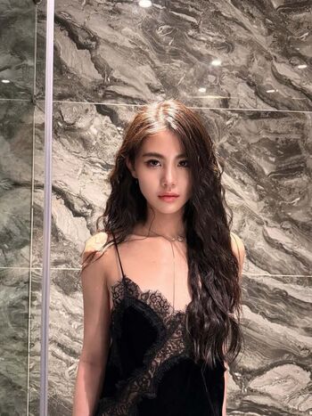 Full leaked Zoe levana private photo