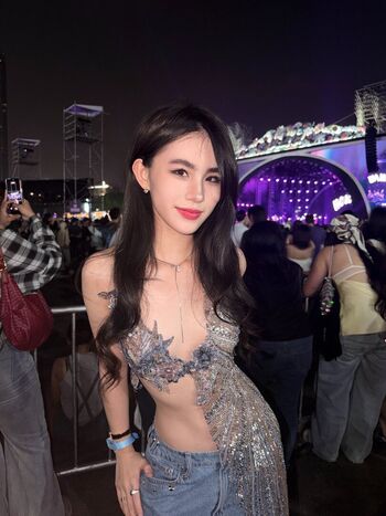 Full leaked Zoe levana private photo