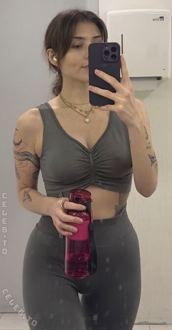 Zoe Matthea