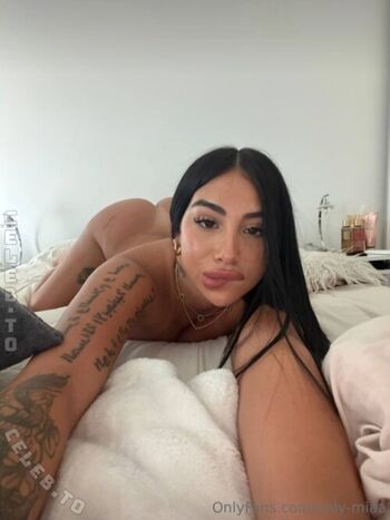 Full leaked Zoefernanddez private photo