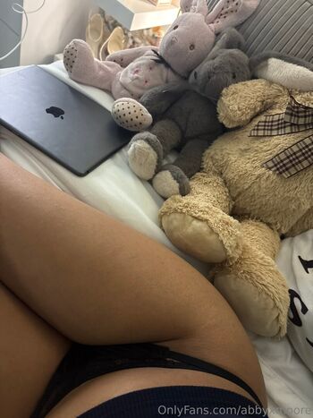 Full leaked Zoehernan private photo