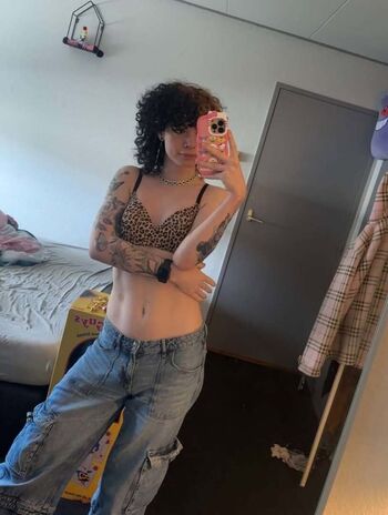 Full leaked Zoelagoblina page private photo